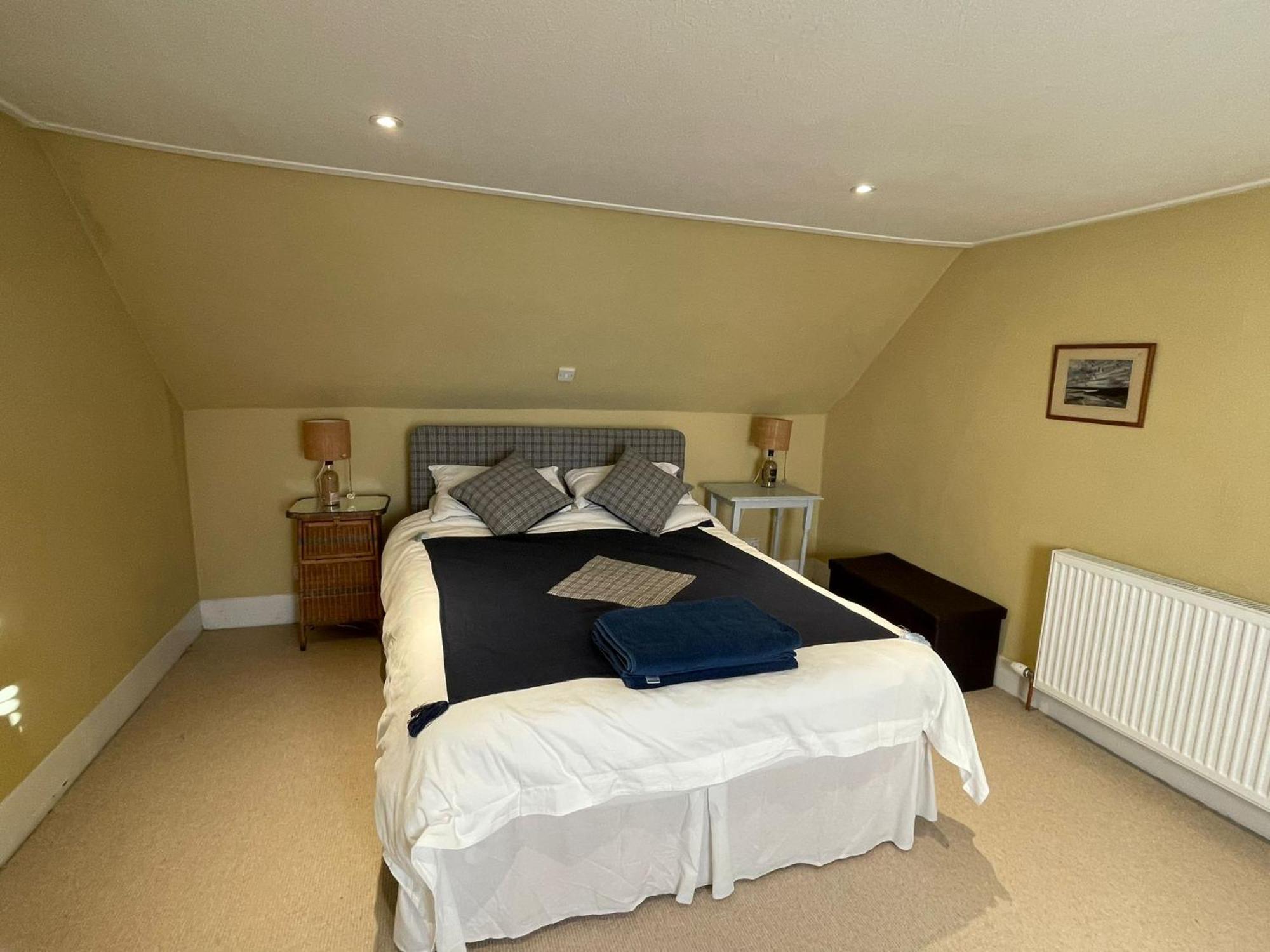 The Fiddichside Inn Aberlour Εξωτερικό φωτογραφία